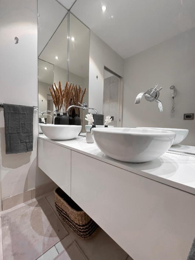 Maison Caesar - Exclusive Apartment 115 M2 Rome Buitenkant foto